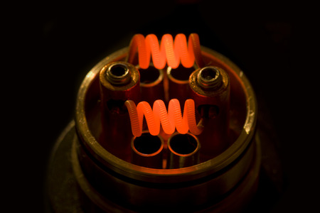 preparation of the atomizer for the electronic cigarette