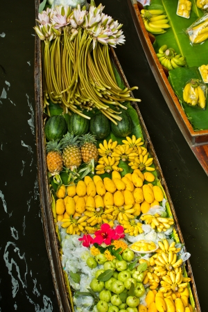 Damnoen Saduak Floating Market near Bangkok in Thailand の写真素材