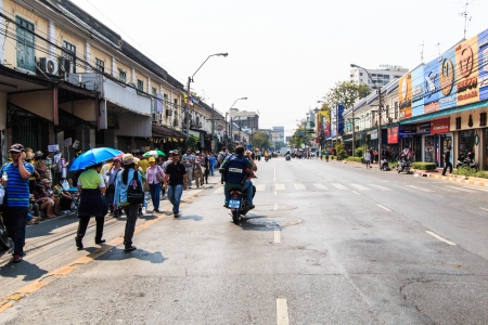 BANGKOK, THAILAND-DECEMBER 9   The big group of protestors to at Democracy monument on Ratchadumnoen road in Bangkok on December 9, 2013 in Bangkok, Thailandのeditorial素材
