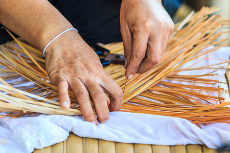 Weave pattern hand bamboo, Bamboo weavingの写真素材