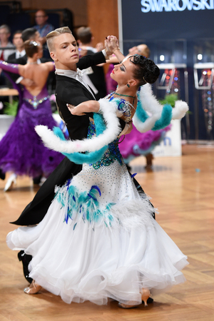 Stuttgart, Germany - August 15, 2015: An unidentified dance couple in a dance pose during Grand Slam Standart at German Open Championship, on August 15, in Stuttgart, Germanyのeditorial素材