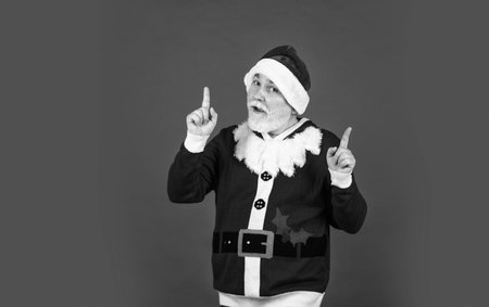 Best time together. The morning before Xmas. enjoy the winter holiday. delivery new year gifts....