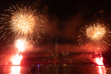 New York Manhattan fireworks. New York Fireworks over Manhattan. New York City 4th of July Fireworks. New York City Skyline Manhattan with Flashing Fireworks. Independence day.の写真素材