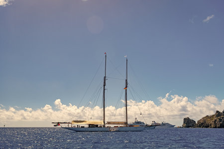 summertime vacation on sailing boat at sea. photo of sailing boat at sea. sailing boat at sea.