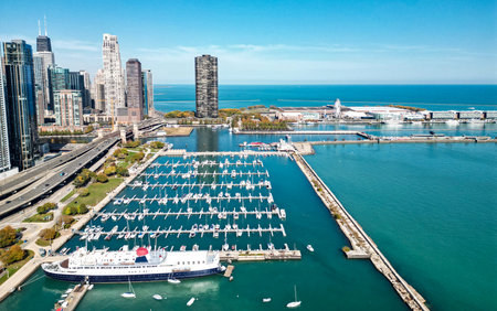 Cityscape with fall city park. Chicago cityscape skyline architecture. Skyscraper landscape. Chicago cityscape marina. Chicago downtown city and marina skyline. Autumn city landscape. Aerial viewの写真素材