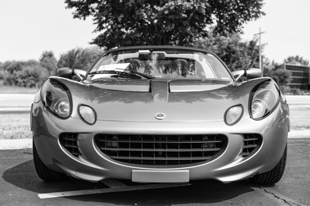 Chicago, Illinois, USA - September 08, 2024: 2005 Lotus Elise sportscar vehicle, front view. Grey metallic sportscar. Modern Lotus Elise car. Lotus Elise at Chicagoのeditorial素材