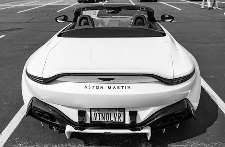 Chicago, Illinois, USA - September 08, 2024: 2020 Aston Martin Vantage GT S convertible sportscar, back view. Aston Martin Vantage GT S. Convertible Aston Martin Vantage GT S white carのeditorial素材