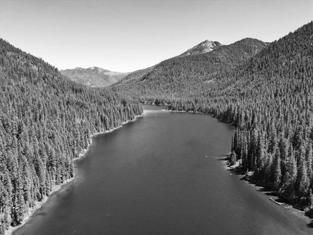 Landscape of mountain and forest of Cooper lake. Nature landscape. Cooper Lake in Washington. Scenic nature of popular hiking Cooper lake. Cooper lake with mountain landscape. Majestic mountainsの写真素材