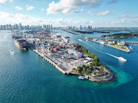 Port of Miami. Cargo shipping container in Miami, aerial view. Freight container, maritime. Aerial Miami port with cargo container. Maritime shipping. Aerial viewの写真素材