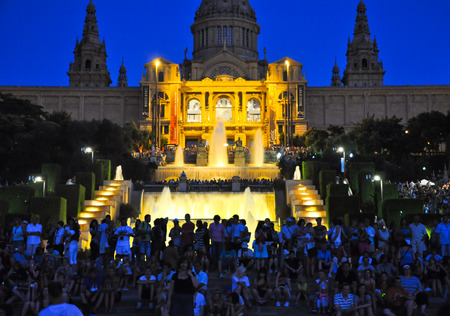 BARCELONA-JULY 25  Magic Fountain on July 25, 2013 in Barcelona  のeditorial素材