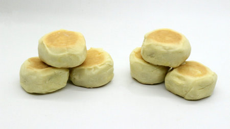 Bakpia jogja, traditional Indonesian food isolated on white backgroundの写真素材