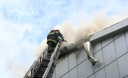 Building on fireのeditorial素材