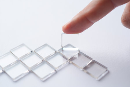 Transparent acrylic blocks. Touching block. Order precision arrangement.の素材