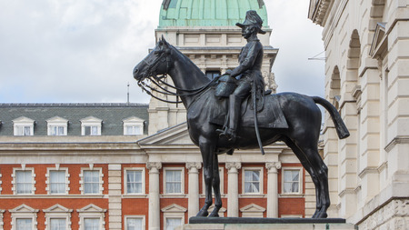 Ministry of Defense, Admiralty House, The Household Cavalry Museum in London UKのeditorial素材