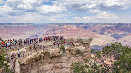 Viewpoint overlooking the Grand Canyonのeditorial素材