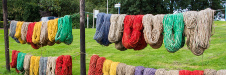 Woolen yarn