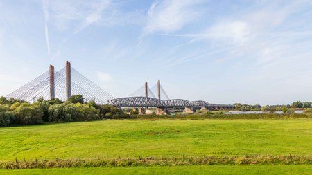 Landscape with the Martinus Nijhoff bridge of Zaltbommel, Netherlandsの写真素材