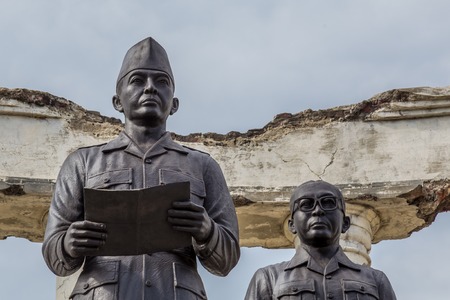 Surabaya, Indonesia - November, 04, 2017:  Statue of Soekarno Hatta as part of the National Monument in Surabaya, Heroes Day, East Java, Indonesiaのeditorial素材