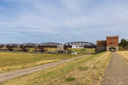 Domitz, Germany - August 2, 2022: Domitz Railway Bridge and fortified bridge house at the former inner-border between East and West Germany. The bridge is now rebuild.のeditorial素材
