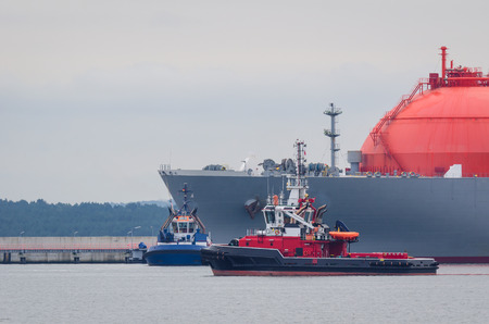 MARITIME TRANSPORT - LNG tanker with tug and fireboatの写真素材