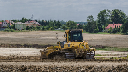 BULLDOZER - Vehicles on the construction site