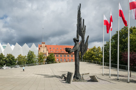 SZCZECIN, WEST POMERANIAN / POLAND - 2018: Angel Freedom - The monument of december 1970 victimsのeditorial素材
