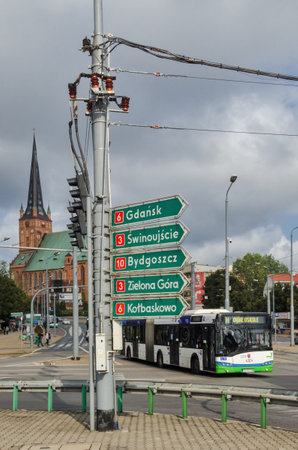 SZCZECIN, WEST POMERANIAN / POLAND - 2018: Infrastructure and traffic at the great intersection of urban roadsのeditorial素材