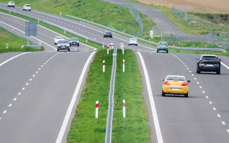 EXPRESSWAY - Car traffic on a modern road