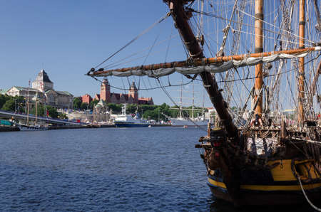 SAILING