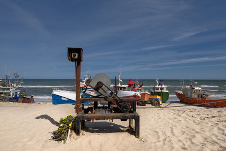 FISHING PORT - Windlass and fishing boats