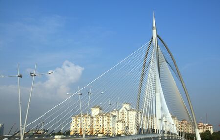 Malaysia Putrajaya Seri Wasawan Bridgeのeditorial素材