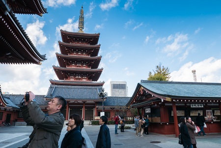 Tokyo, Japan - Nov 30, 2015 : Visitors walk through Sensoji Temple in Tokyo, Japan. It is the most famous buddhist temple in Asakusa district, one of the main tourist attraction in Tokyo, Japan.
Description
Sensoji Temple, the famous tourist attraction inのeditorial素材