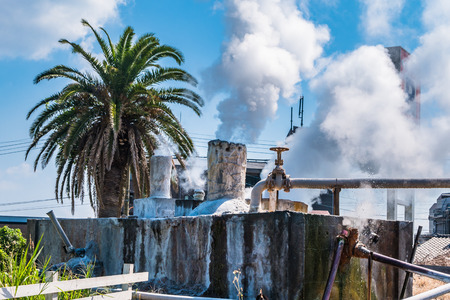 Kannawa town in the morning. Kannawa district is a city in Beppu, Japan. Beppu is a city located in Oita Prefecture on the island of Kyushu, Japan, at the west end of Beppu Bay.のeditorial素材