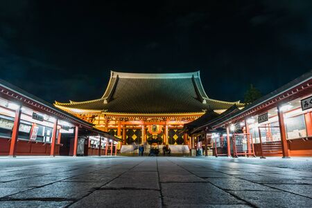 Tokyo, Japan - April 30, 2016: Senso-ji Red Japanese Temple at night in Asakusa, Tokyo, Japanのeditorial素材