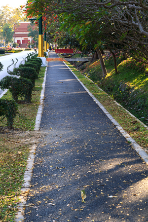 walkway in parkのeditorial素材