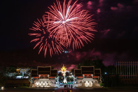 CHIANGMAI, THAILAND-August  12   Firework Queen Sirikit Ceremony Festival  at Royal Park Rajapruek on August 12,2014 in Chiangmai Thailand のeditorial素材