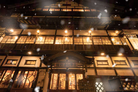 The night of the silver mountain hot spring in Yamagata Ohanazawaのeditorial素材