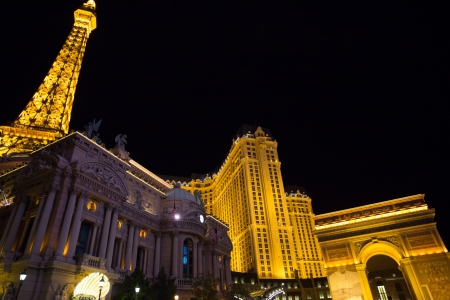 NEVADA, LAS VEGAS, SEPTEMBER 15  The Paris Casino Hotel at Night with Gordon Ramsay, the famous English Cook restaurant in Las Vegas, Unites States, 12 September 2012 のeditorial素材