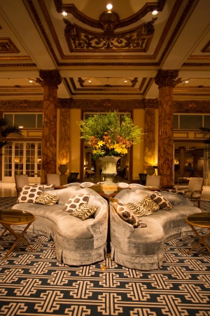 CALIFORNIA, SAN FRANCISCO, AUGUST 26: Detail of the Interior Fairmont Hotel in San Francisco at night in 2012のeditorial素材