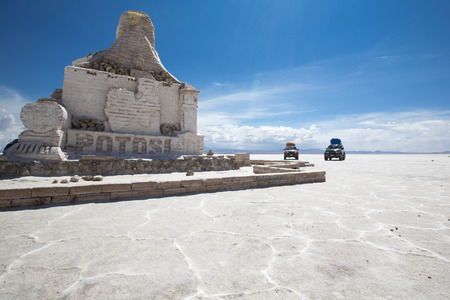 SALAR DE UYUNI, BOLIVIA, JANUARY 2: Paris Dakar huge salt sculpture. This monument is dedicated to the rally Paris-Dakar, going through the Salar every year. 2015のeditorial素材