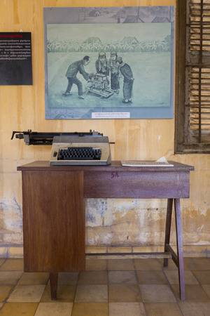 PHNOM PENH, CAMBODIA - JANUARY 28: Interior of Tuol Sleng prison in Phnom Penh, Cambodia. This building was a concentration camp during the Cambodian genocide under the Khmer Rouge. 2016のeditorial素材