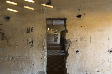 Interior of a cell at Tuol Sleng prison in Phnom Penh, Cambodia. This building was a concentration camp during the Cambodian genocide under the Khmer Rougeのeditorial素材