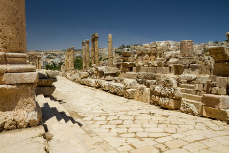 View on the cardo maximus, main road of the Roman city of Jerash (Antioch in antiquity) in Jordan.の写真素材
