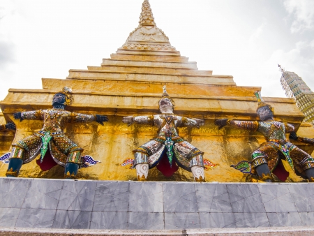 this Chedi was built by  King Rama the Great Skyline   It was dedicated to his father and mother の写真素材