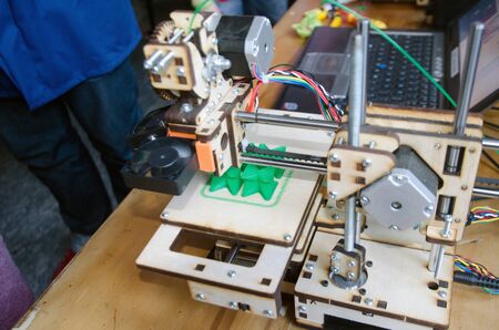 Robot show; 3D printing, a free event for all ages at QUT s new Science and Engineering Centre , George St ,on Sunday, August 18,2013, at 11am  - 7 pm のeditorial素材