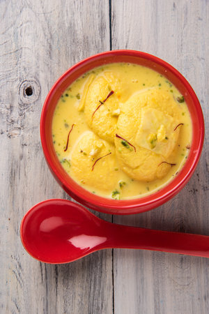 Indian sweet, desert rasmalai in a bowl. Indian festive food.の写真素材