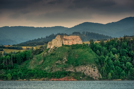 Medieval Castle in Niedzica on the south of Poland with the Czorsztyn lake around.のeditorial素材