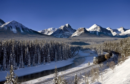 Rocky Mountains in Winter near Banff Alberta Canadaのeditorial素材