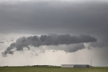 Prairie Storm Clouds Saskatchewan Canada Summer Dangerのeditorial素材