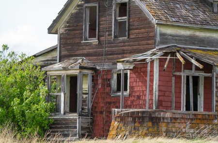 Abandoned House Saskatchewan rustic delapitated Canada oldの写真素材